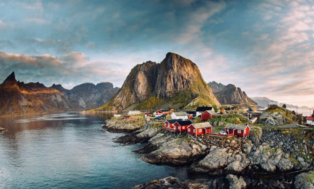 Where are the Lofoten Islands in Norway?
